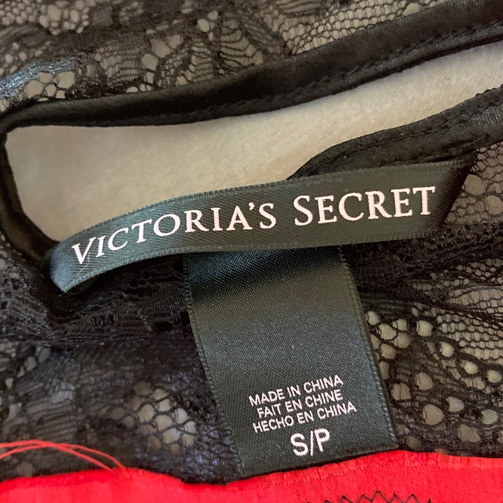 Victoria's Secret Scarlet and Ebony Lace Chemise - Picture 2 of 6